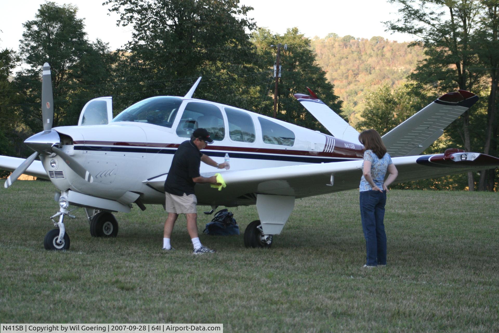 N41SB, 1964 Beech S35 Bonanza C/N D-7608, 2007 Fly-in