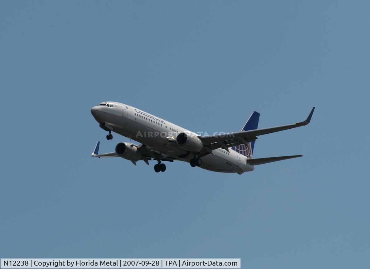 N12238, 1999 Boeing 737-824 C/N 28804, Continental