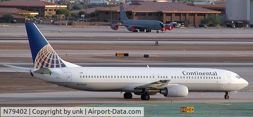 N79402, 2001 Boeing 737-924 C/N 30119, That's a beautiful airplane!