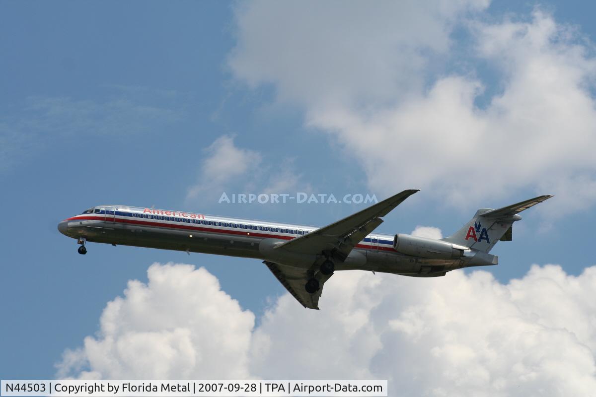N44503, 1989 McDonnell Douglas MD-82 (DC-9-82) C/N 49797, American