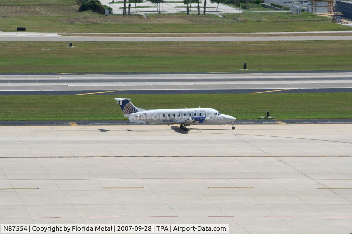 N87554, 1996 Raytheon Aircraft Company 1900D C/N UE-227, Continental Connection