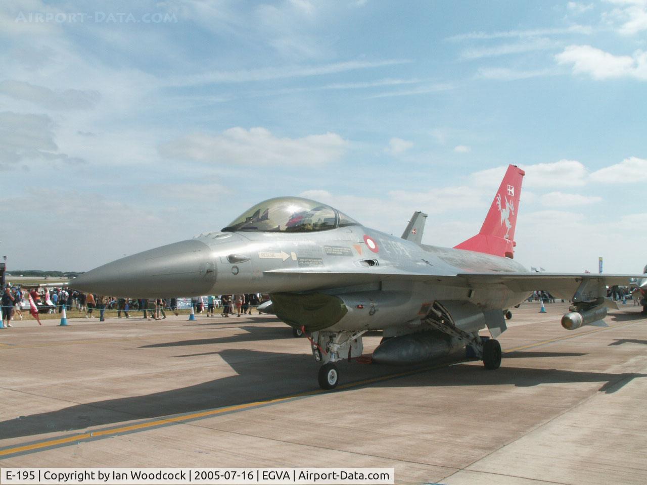 E-195, SABCA F-16AM Fighting Falcon C/N 6F-22, General Dynamics F-16A/Esk 726 Danish AF/Fairford 2005