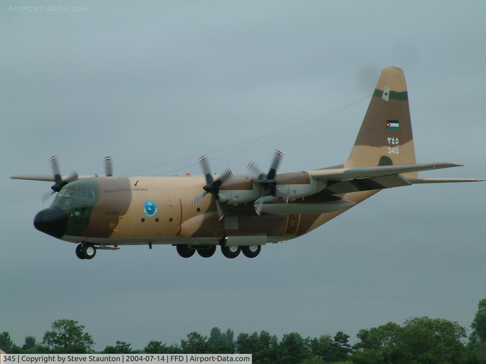 345, 1979 Lockheed C-130H Hercules C/N 382-4813, Royal International Air Tattoo 2004