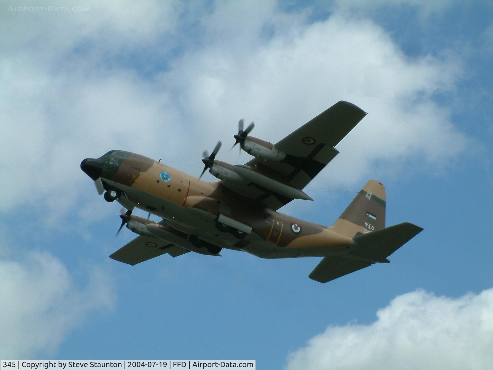 345, 1979 Lockheed C-130H Hercules C/N 382-4813, Royal International Air Tattoo 2004