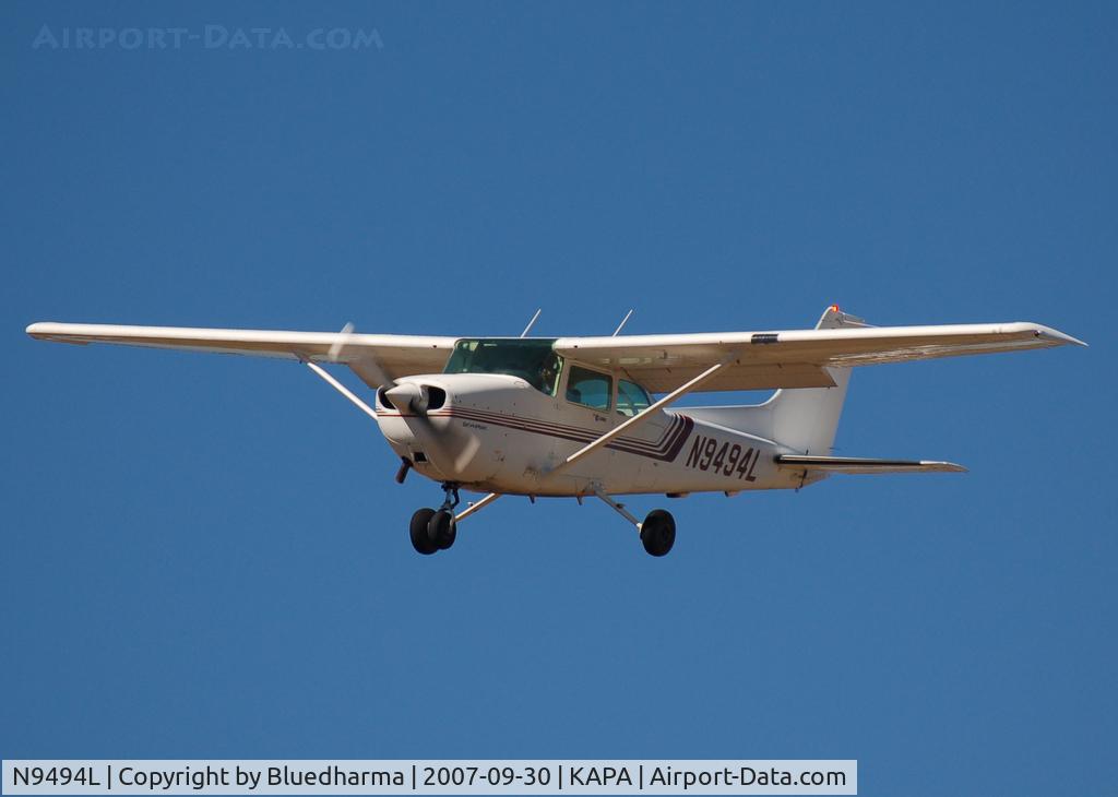 N9494L, 1986 Cessna 172P C/N 17276564, Approach to 17L