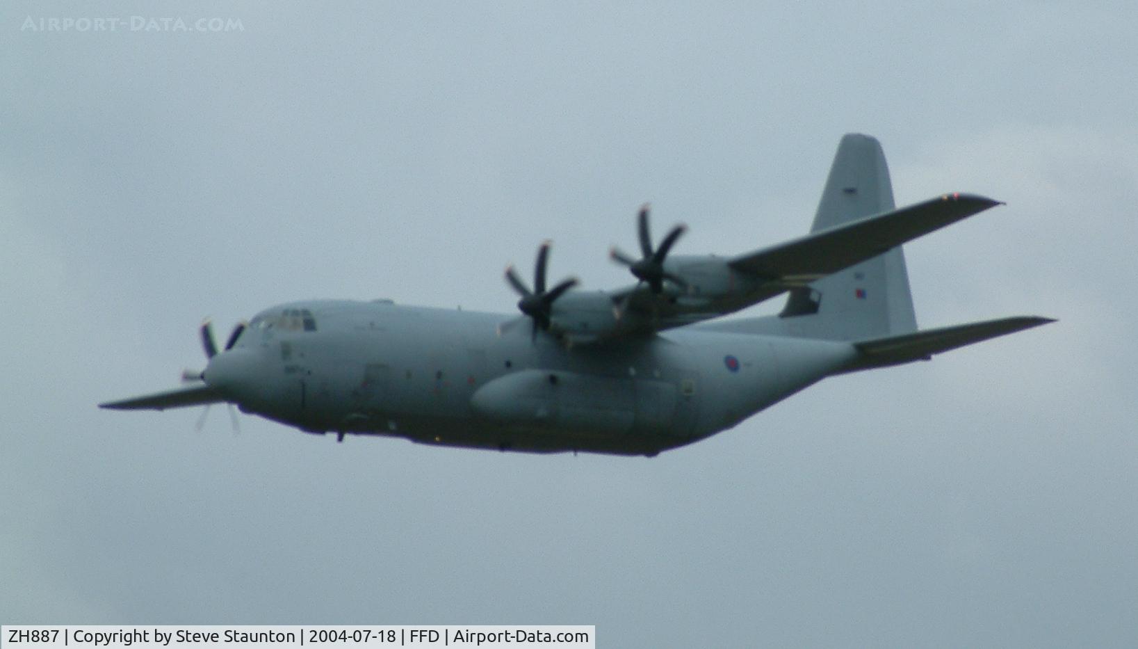 ZH887, 1999 Lockheed Martin C-130J Hercules C.5 C/N 382-5485, Royal International Air Tattoo 2004