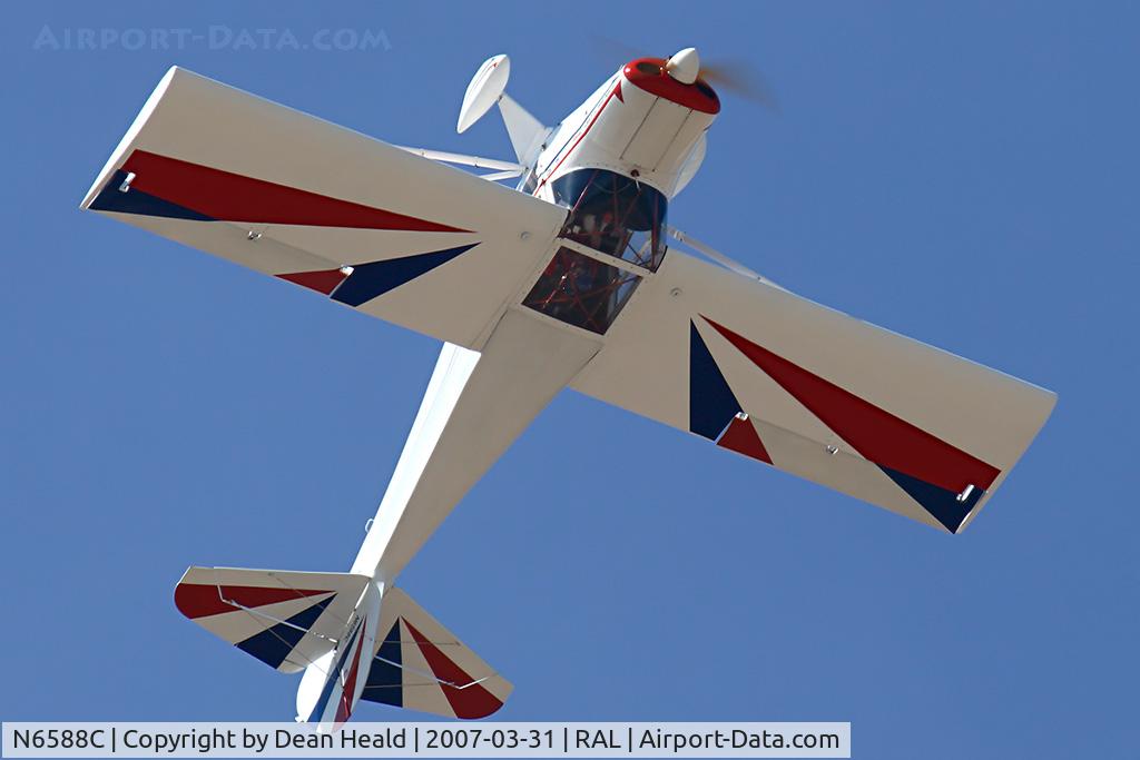 N6588C, 1992 Taylorcraft/Swick T-Clips C/N 1, 1992 Swick-T Tumbling T Cart N6588C performing at the 2007 Riverside Air Show.