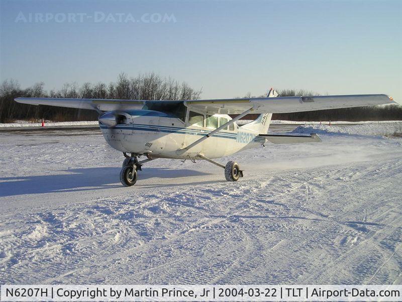 N6207H, 1979 Cessna 207A C/N 20700551, Hageland Aviation 207 run up to departure