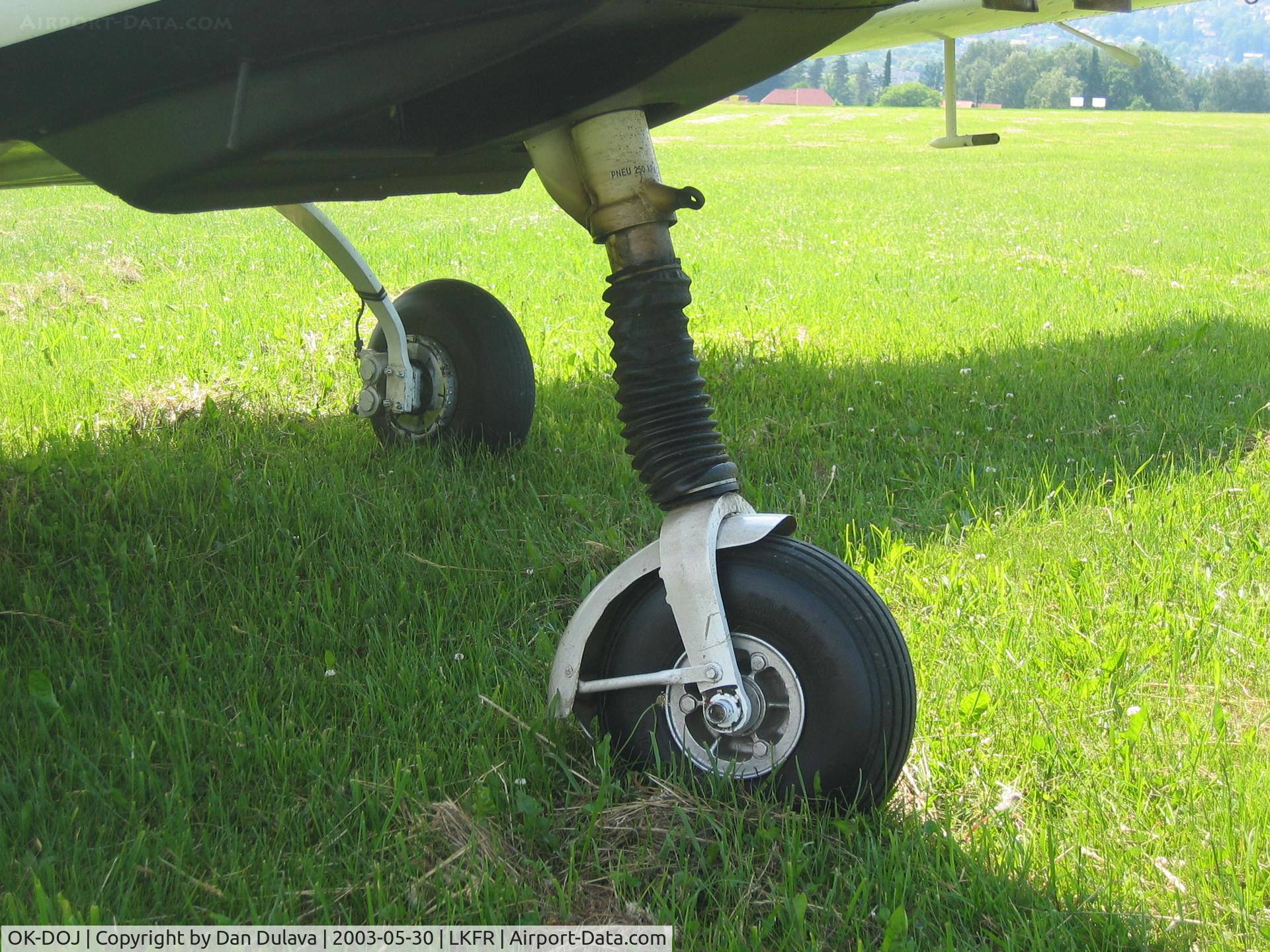 OK-DOJ, Zlin Z-43 C/N 0036, Landing gear