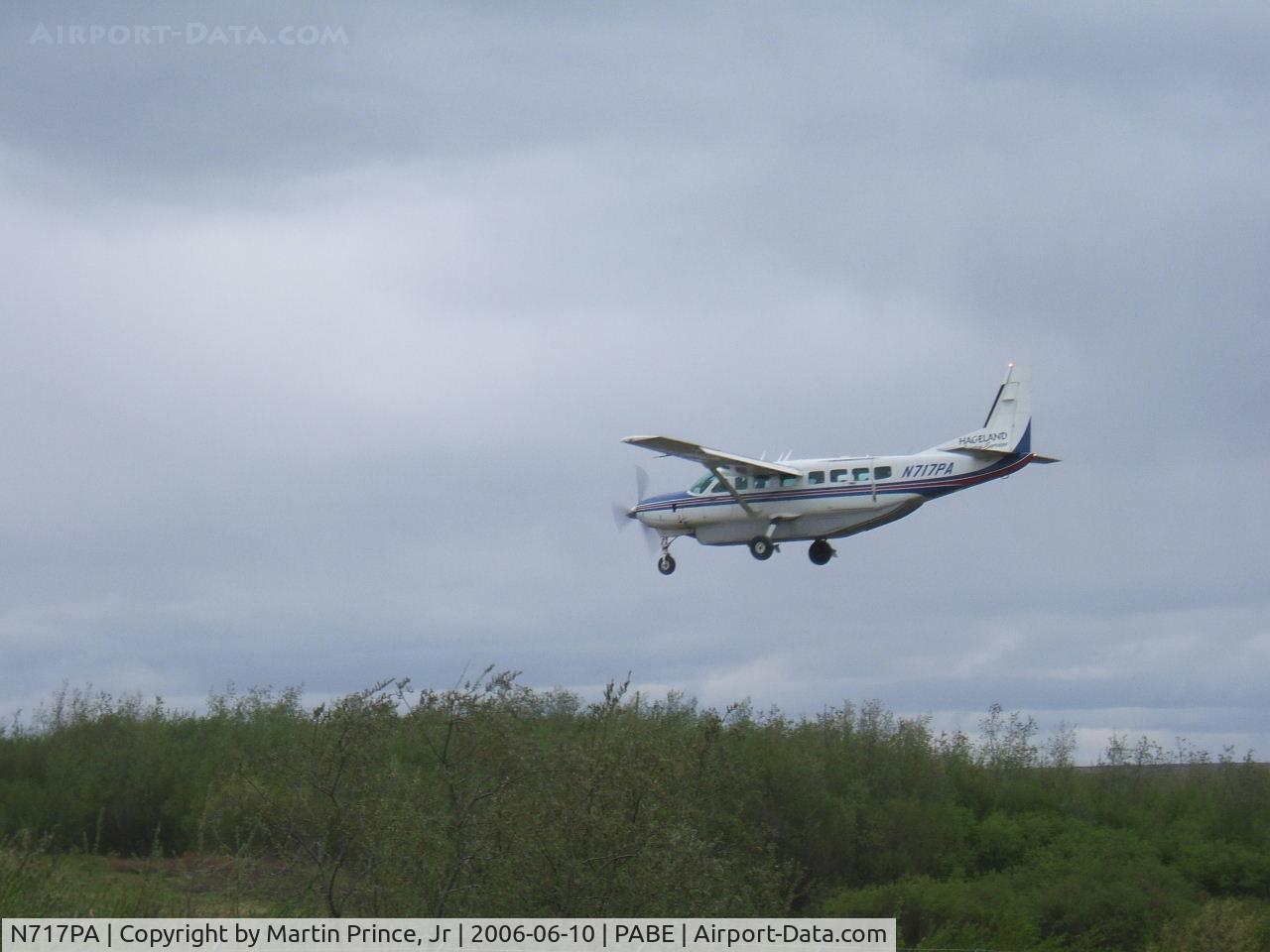 N717PA, 2000 Cessna 208B C/N 208B0804, Hageland Aviation on final runway 11