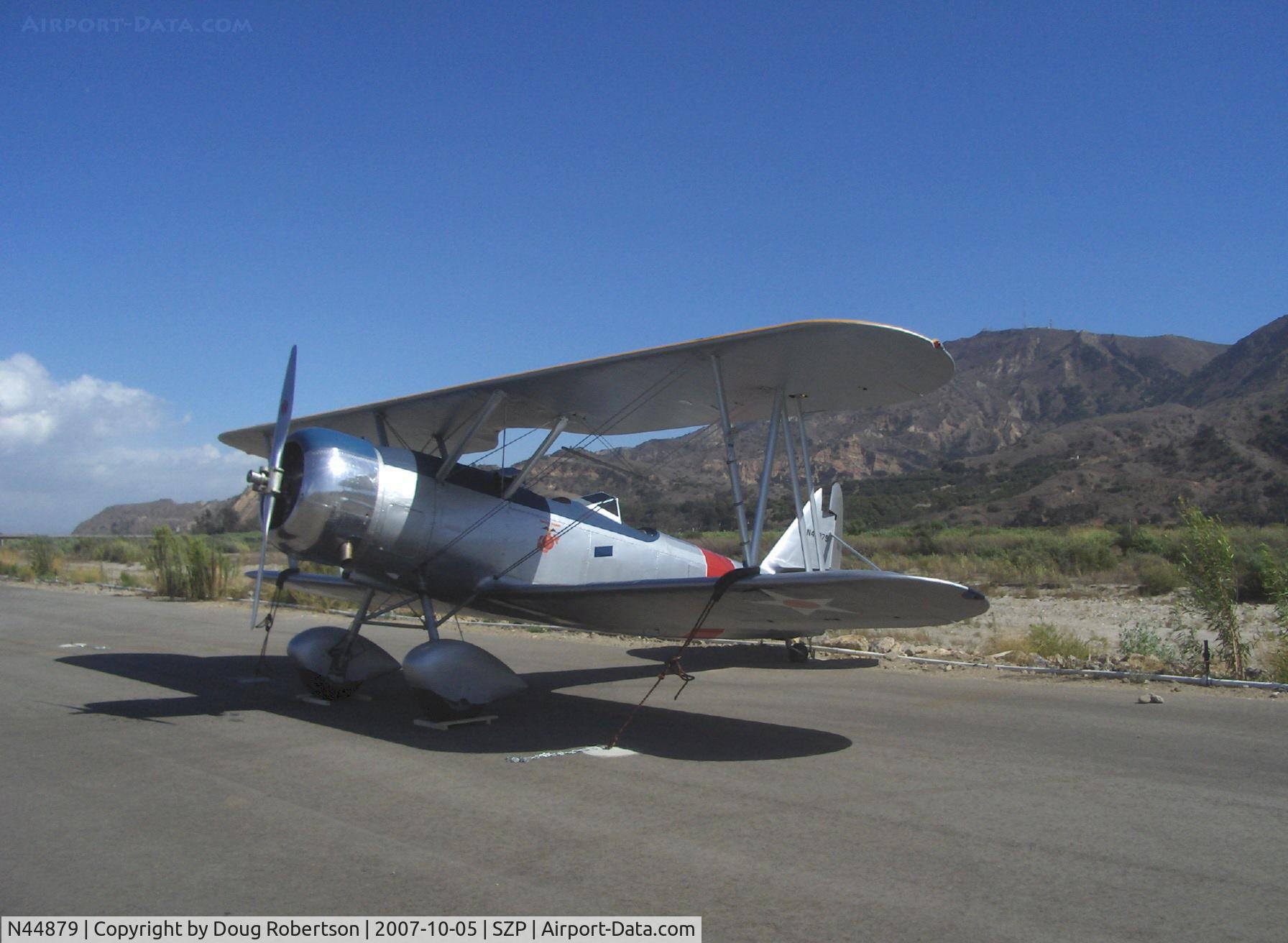 N44879, 1940 Naval Aircraft Factory N3N-3 C/N 4425, 1940 Naval Aircraft Factory N3N-3 'Yellow Peril', Lycoming R680 300 Hp upgrade, USN design primary trainer. Production versions built 1936-1941 totalled 995, when retired in 1961 they were the last US military biplane in service