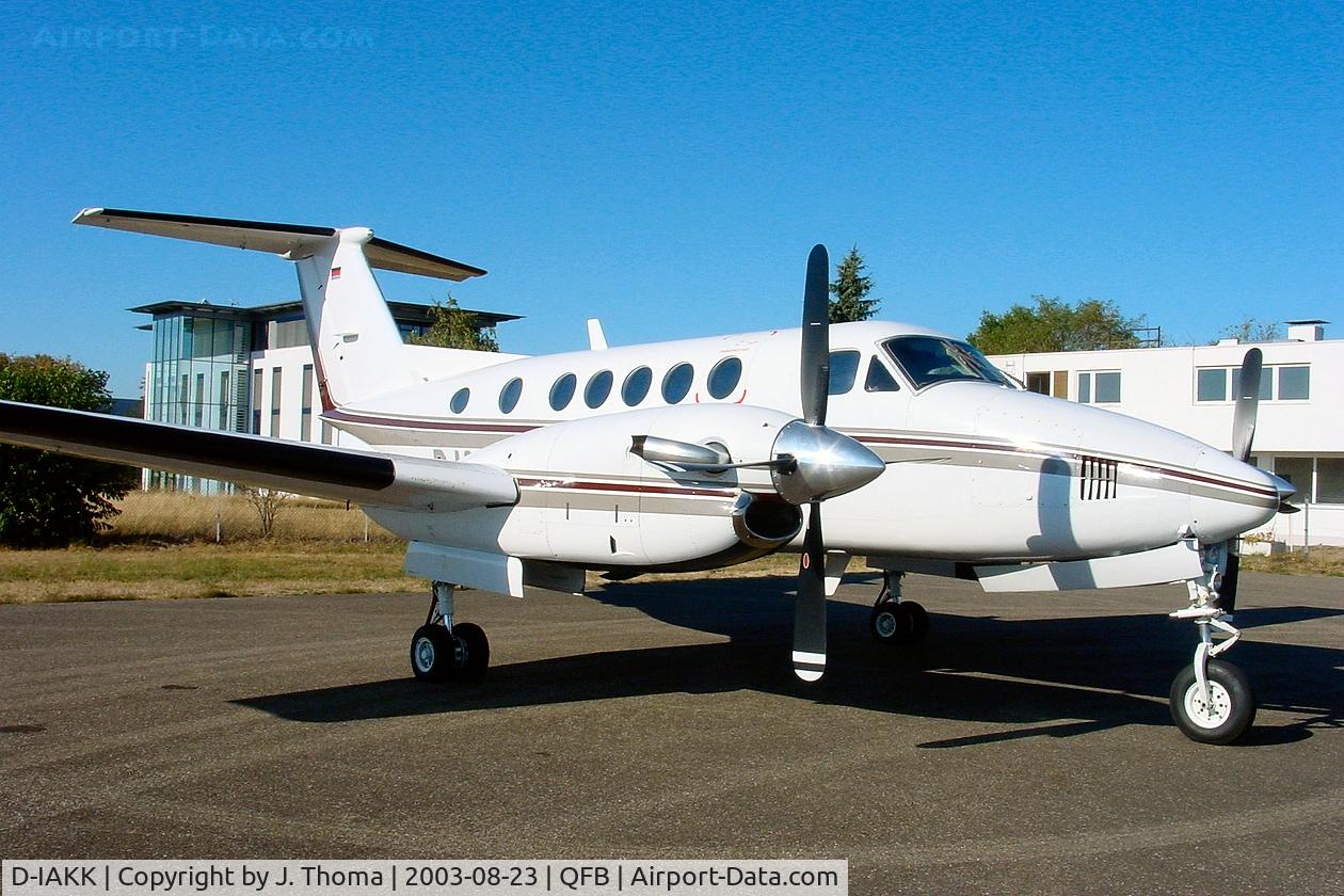 D-IAKK, Beechcraft B200 King Air C/N BB-1265, Raytheon Beechcraft King Air B200