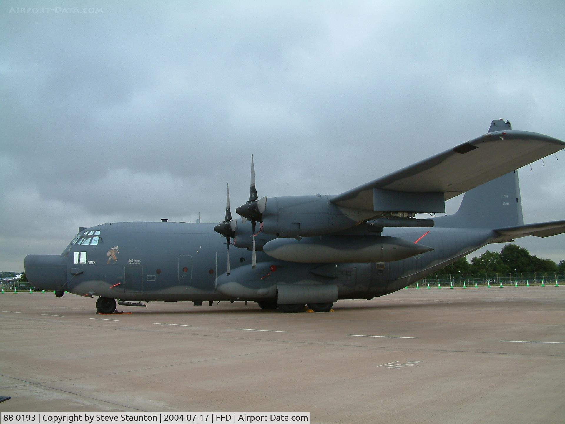 88-0193, 1988 Lockheed MC-130H Combat Talon II C/N 382-5134, Royal International Air Tattoo 2004