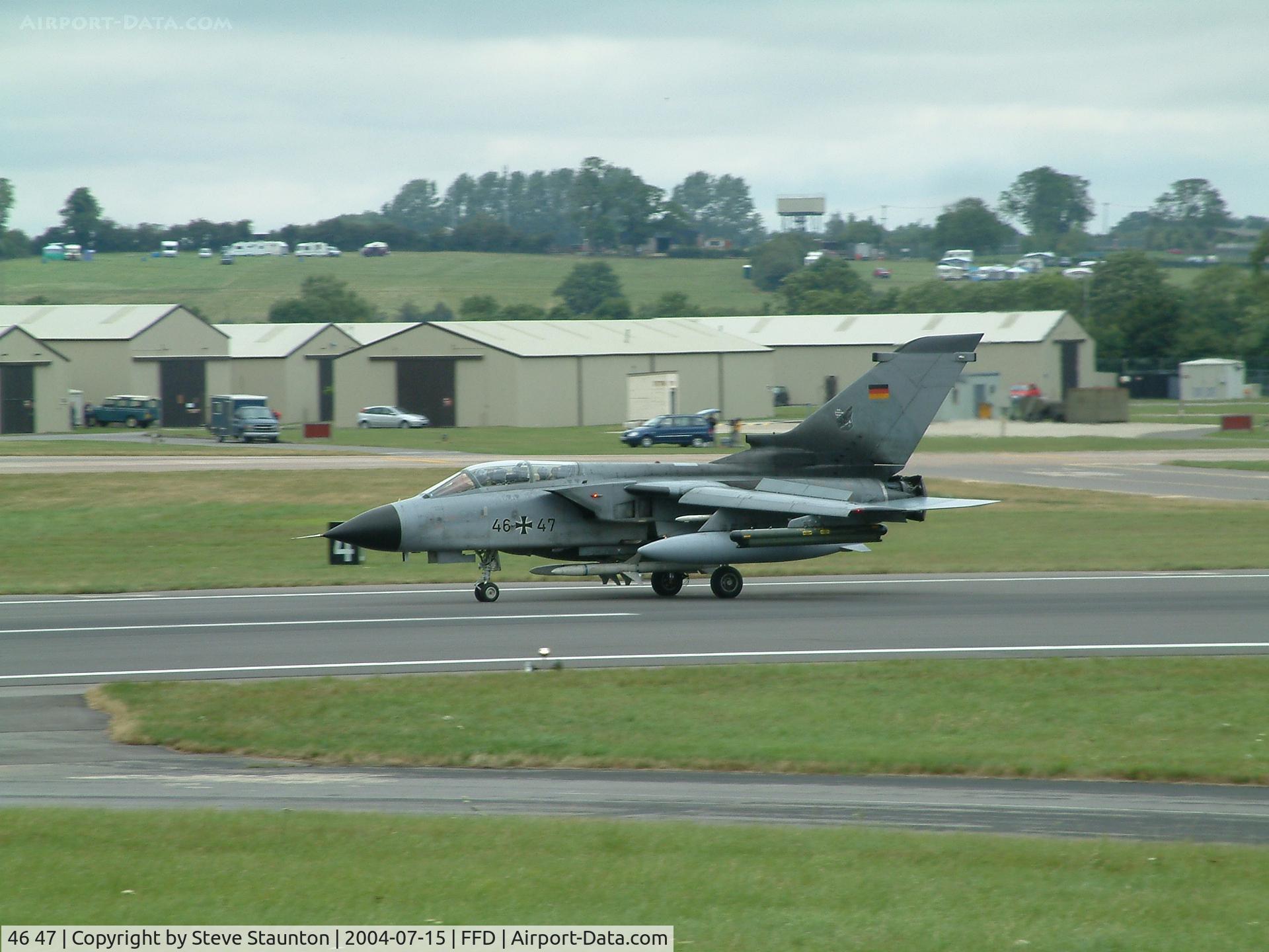 46 47, Panavia Tornado ECR C/N 879/GS280/4347, Royal International Air Tattoo 2004