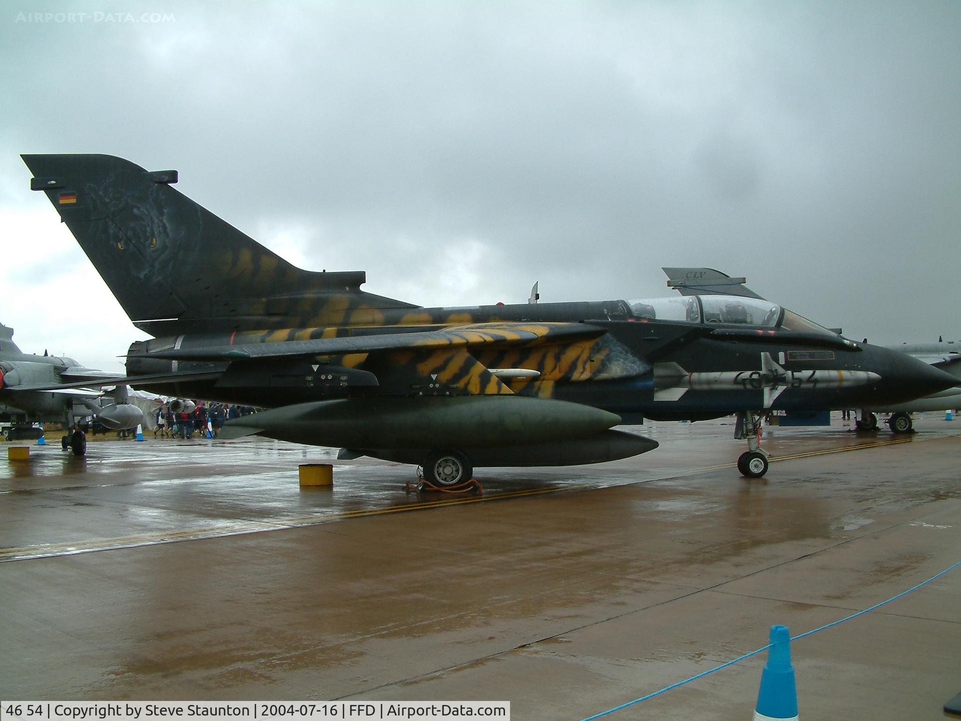 46 54, Panavia Tornado ECR C/N 898/GS287/4354, Royal International Air Tattoo 2004