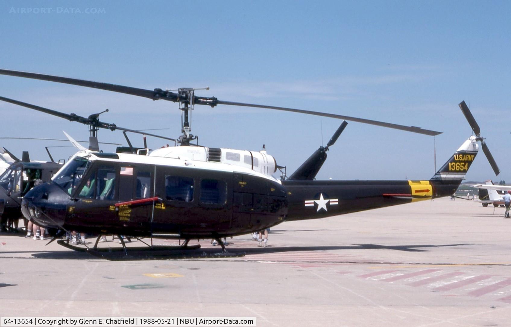 64-13654, 1964 Bell UH-1H Iroquois C/N 4361, UH-1H at the open house