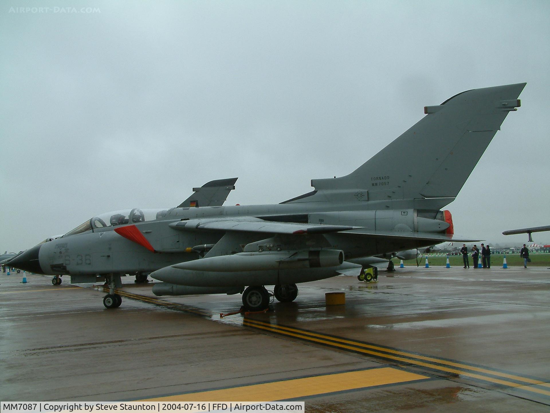 MM7087, Panavia Tornado IDS C/N 644/IS086/5098, Royal International Air Tattoo 2004