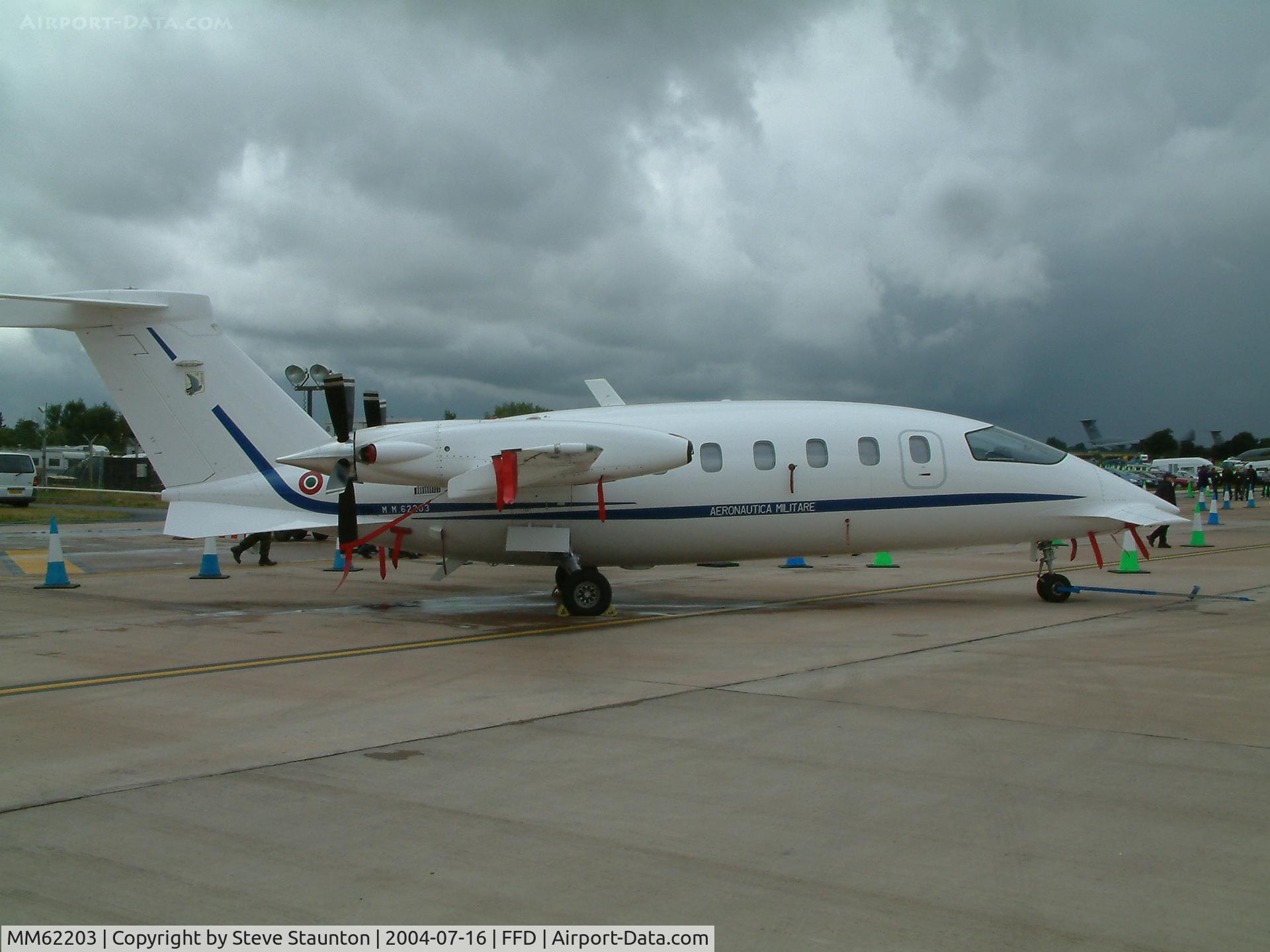 MM62203, Piaggio P-180AM Avanti C/N 1071, Royal International Air Tattoo 2004