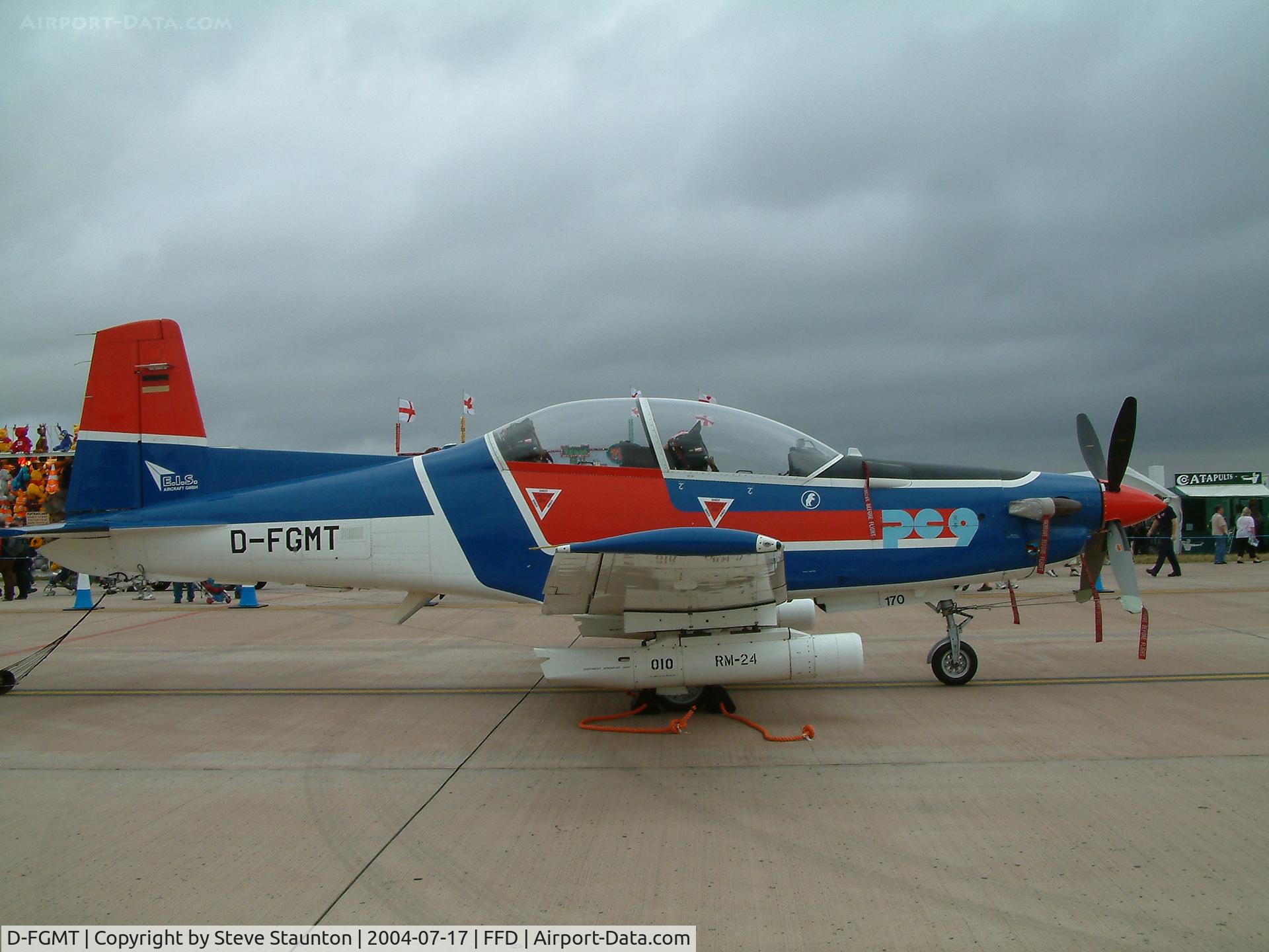 D-FGMT, Pilatus PC-9/B C/N 170, Royal International Air Tattoo 2004
