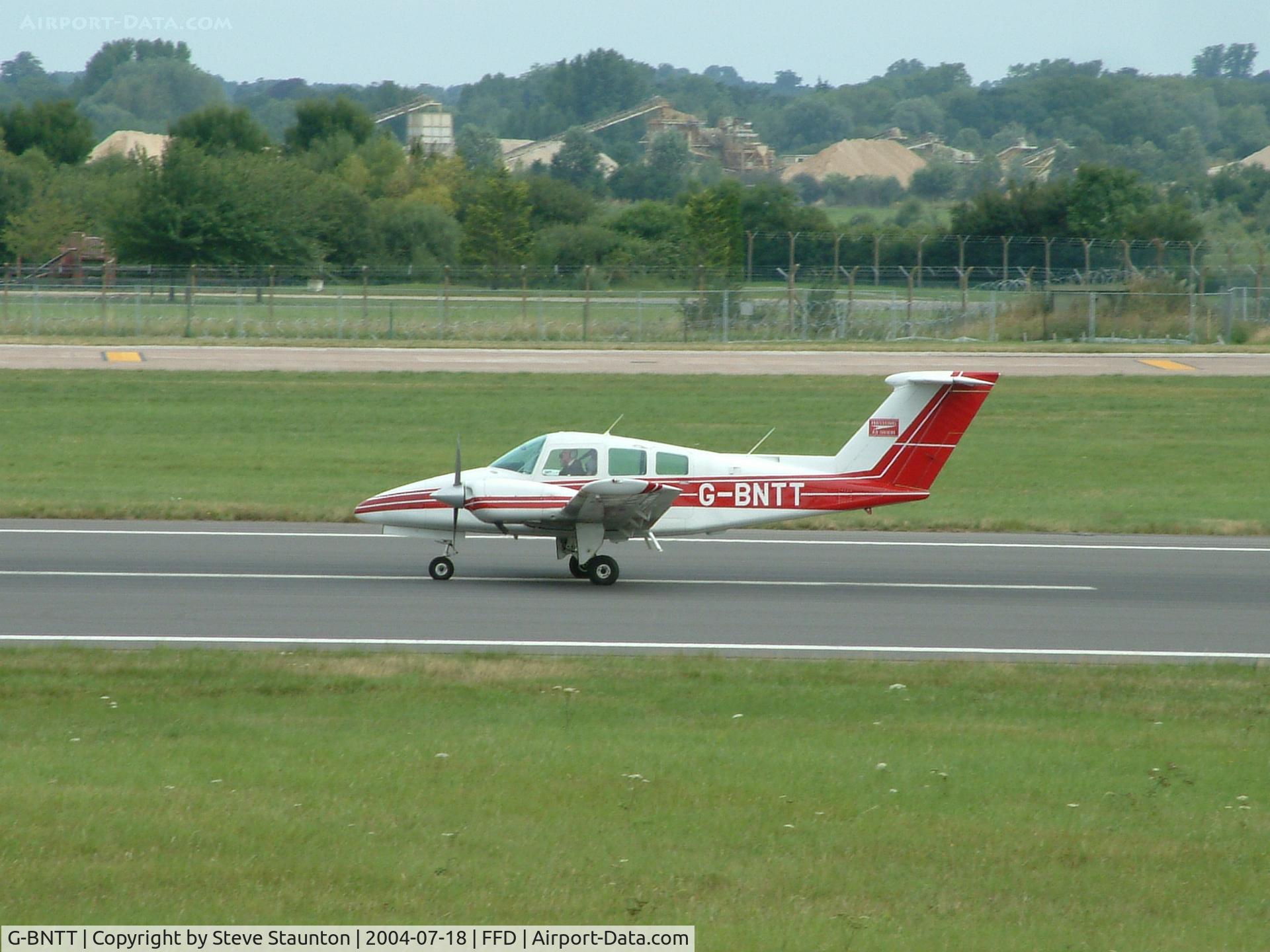 G-BNTT, 1979 Beech 76 Duchess C/N ME-228, Royal International Air Tattoo 2004