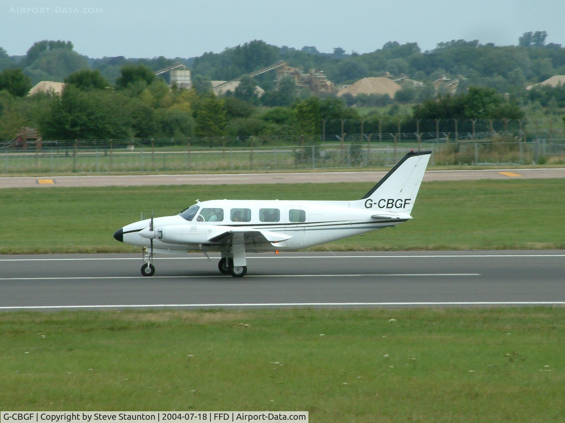 G-CBGF, 1971 Piper PA-31 Navajo C/N 31-749, Royal International Air Tattoo 2004