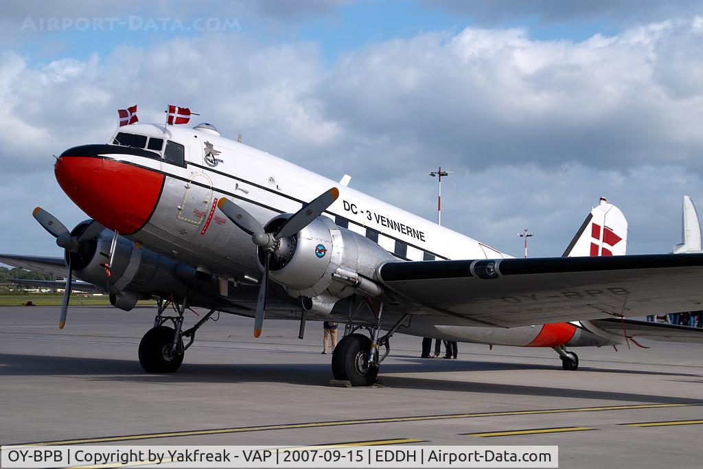 OY-BPB, 1943 Douglas C-47A-85-DL (DC-3A) Skytrain C/N 20019, DC3