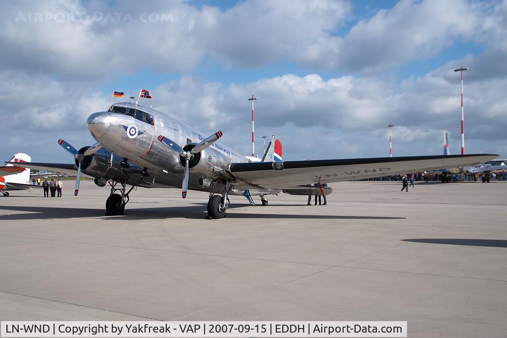 LN-WND, 1943 Douglas C-53D-DO Skytrooper (DC-3A) C/N 11750, Dakota Norway DC3