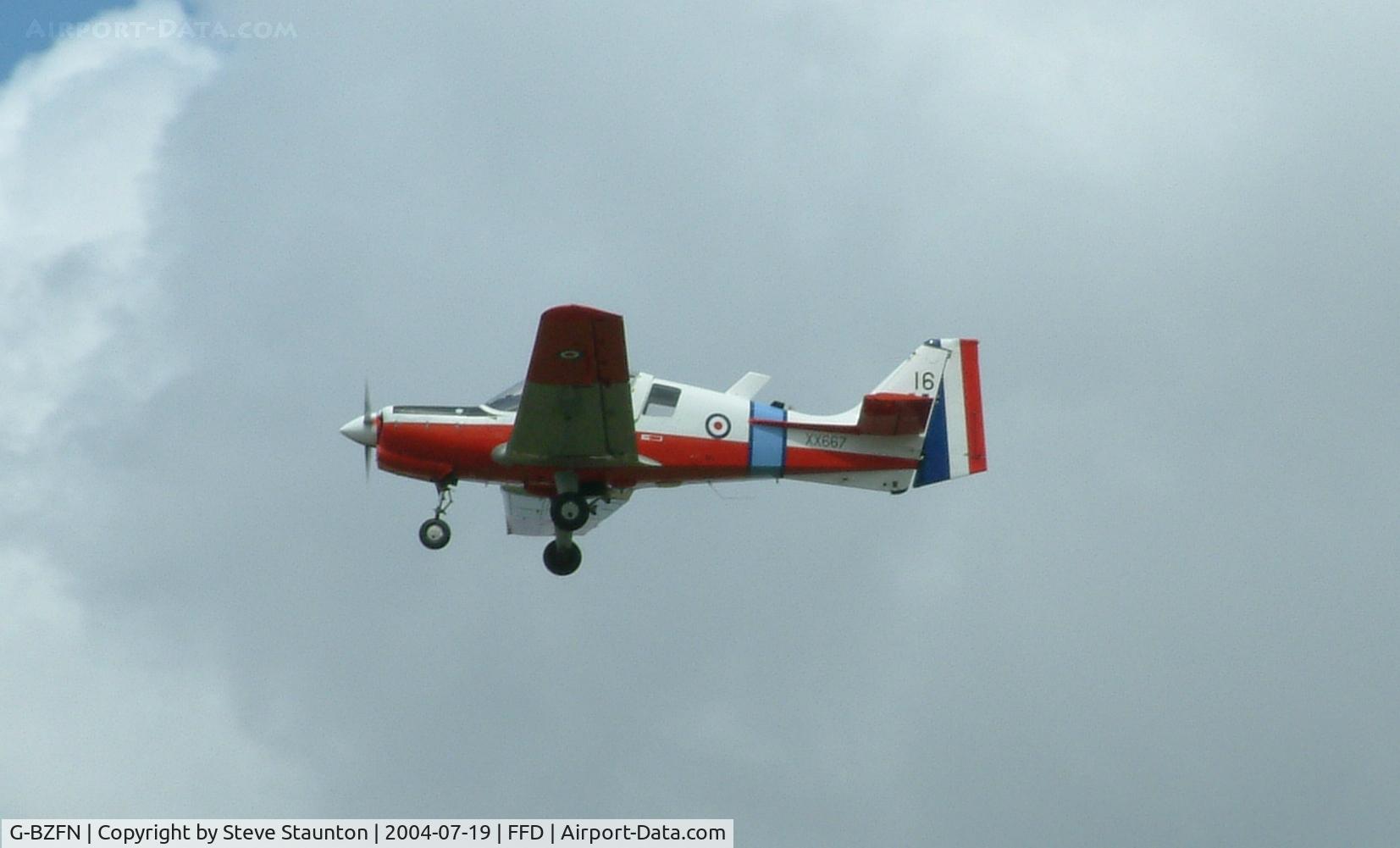 G-BZFN, 1975 Scottish Aviation Bulldog T.1 C/N BH120/325, Royal International Air Tattoo 2004