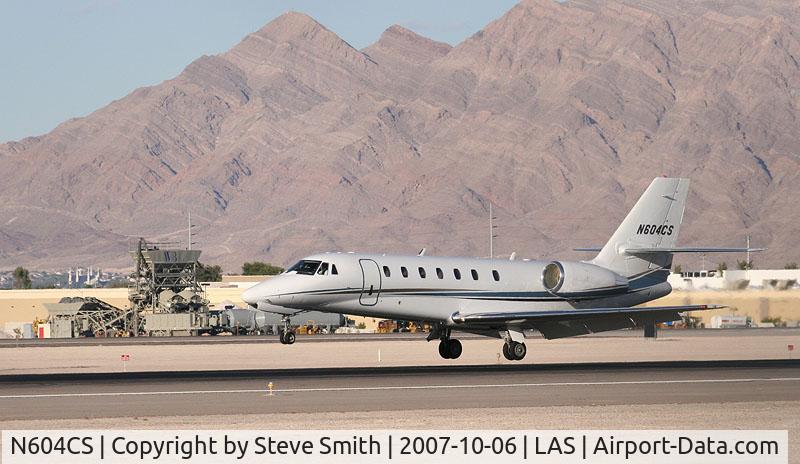 N604CS, 2004 Cessna 680 Citation Sovereign C/N 680-0007, Landing in Las Vegas