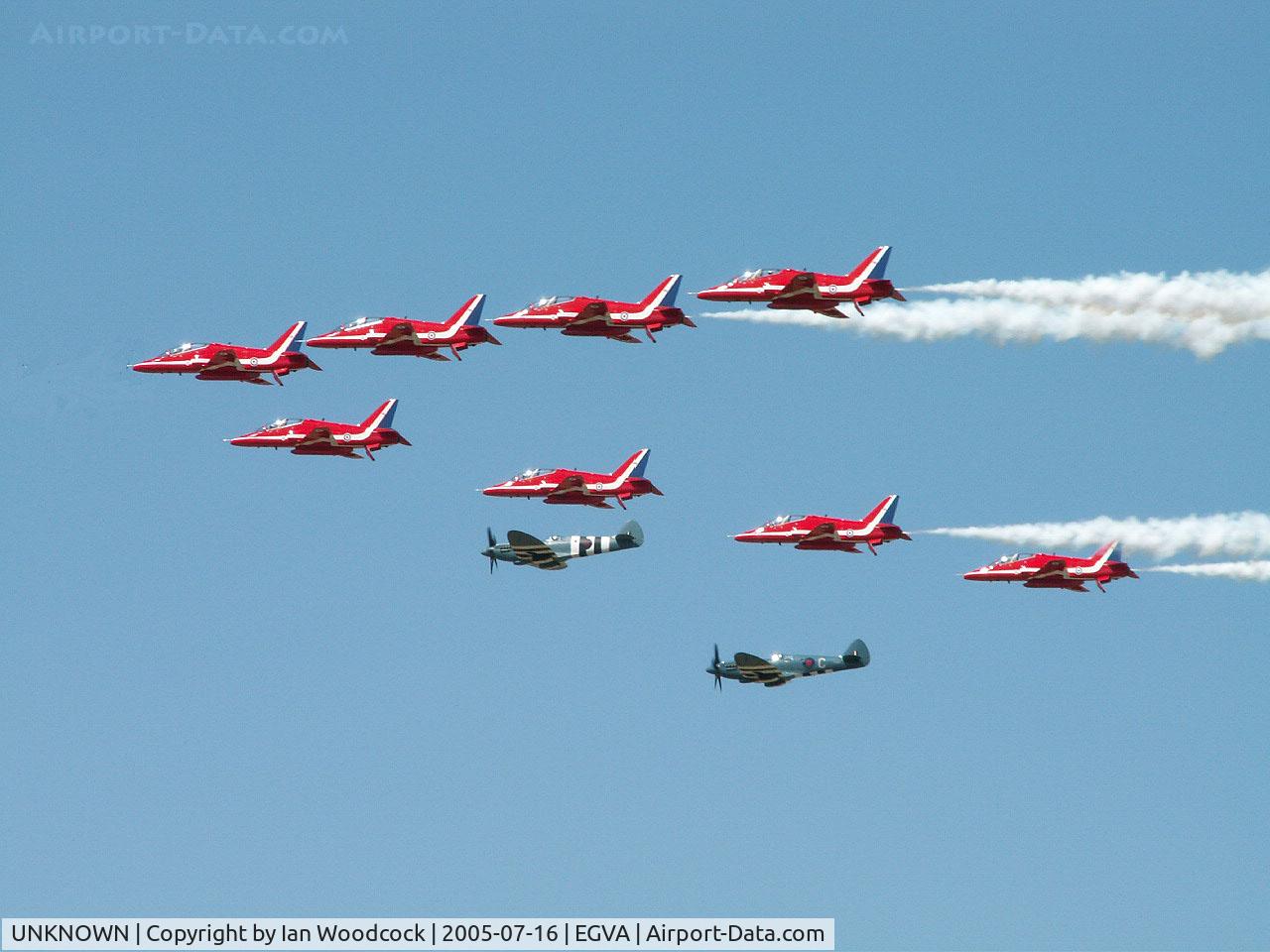 UNKNOWN, , Red Arrows with Spitfires/Fairford 2005