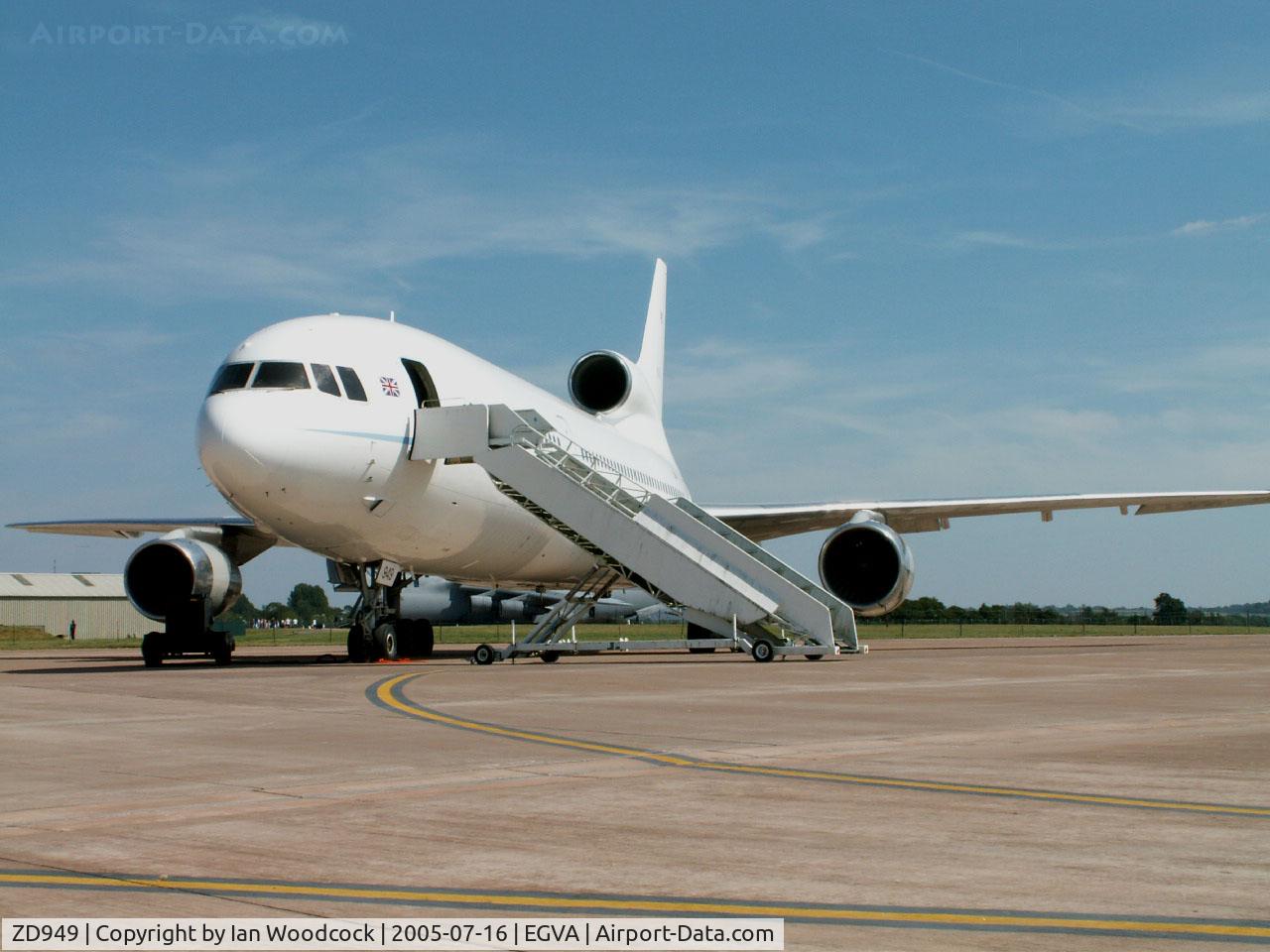 ZD949, 1979 Lockheed L-1011-500 K1 TriStar C/N 1159, Lockheed Tristar K.1/216 Sqn RAF/Faiford 2005