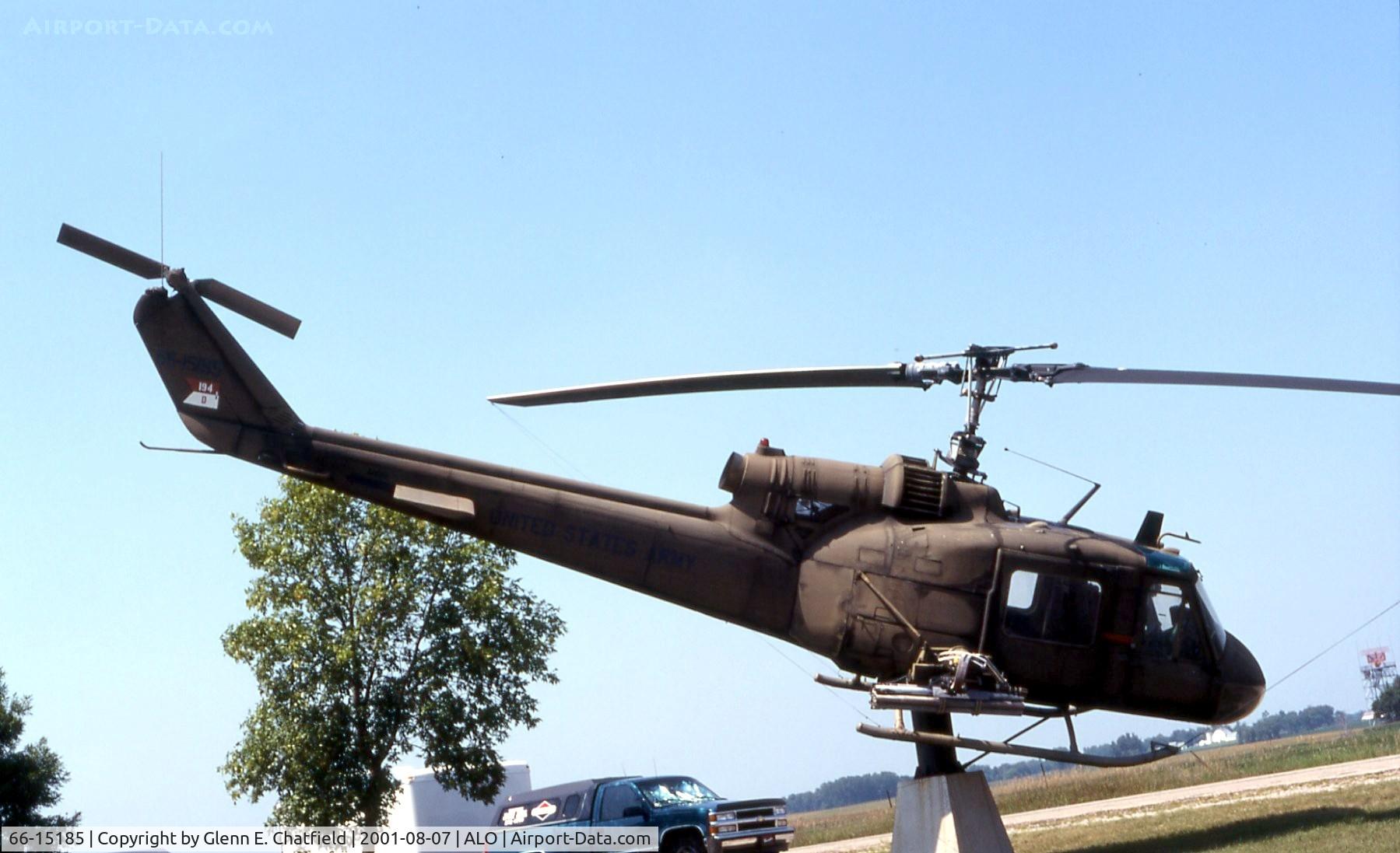 66-15185, 1967 Bell UH-1M Iroquois C/N 1913, Huey mounted at the Army National Guard base