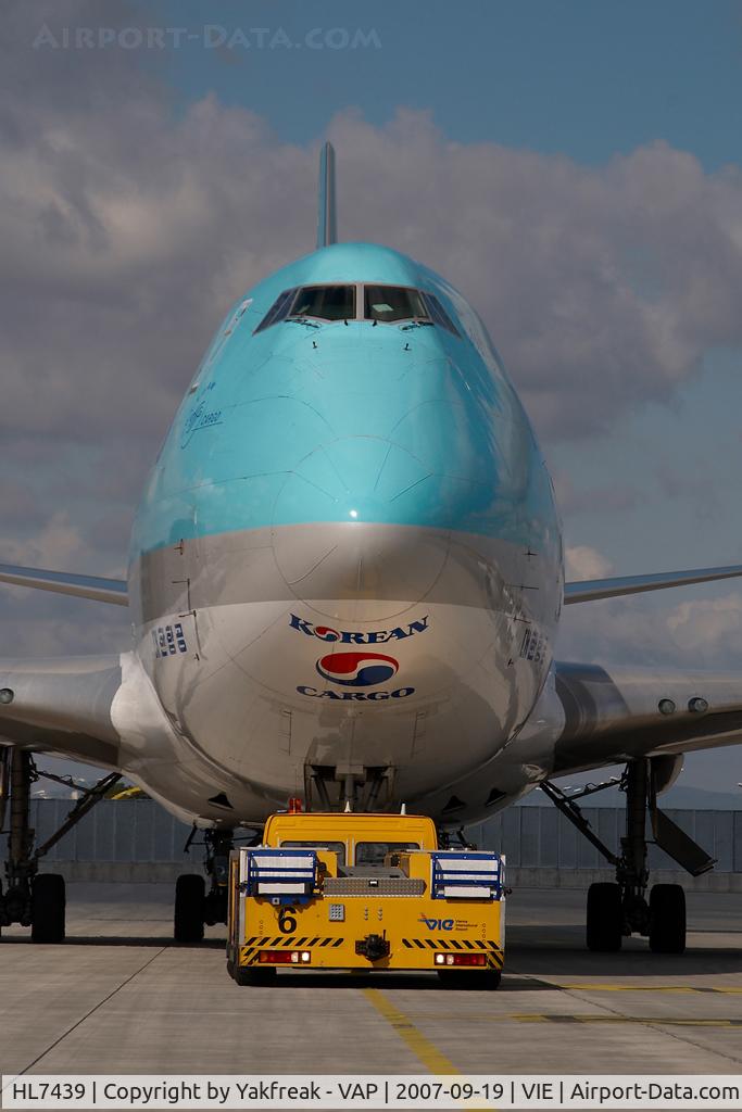 HL7439, 2003 Boeing 747-4B5F/SCD C/N 33516, Korean Air Boeing 747-400