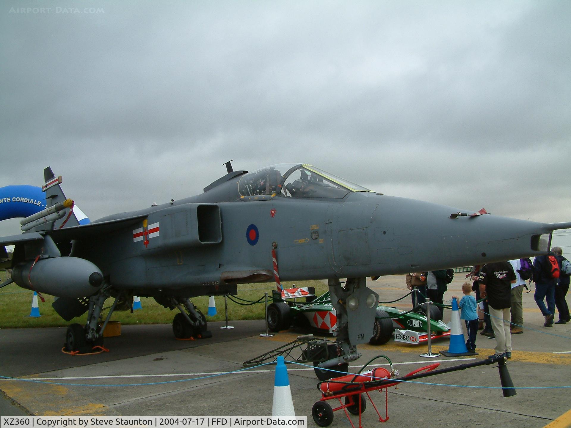 XZ360, 1976 Sepecat Jaguar GR.3A C/N S.127, Royal International Air Tattoo 2004