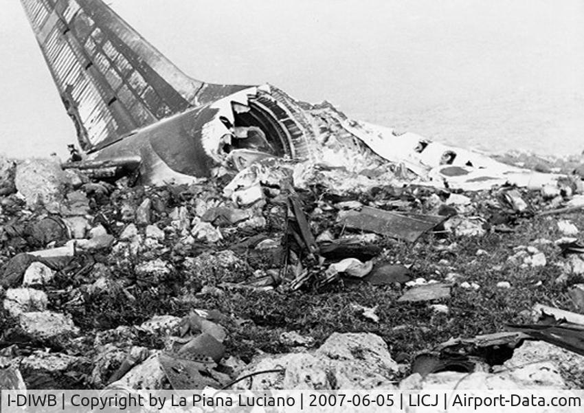 I-DIWB, 1961 Douglas DC-8-43 C/N 45625, Crash during holding point in Montagna Longa near Palermo Italy