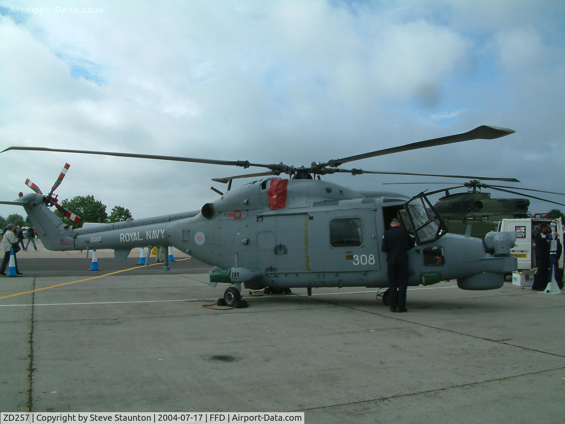 ZD257, 1983 Westland Lynx HMA.8DSP C/N 267, Royal International Air Tattoo 2004