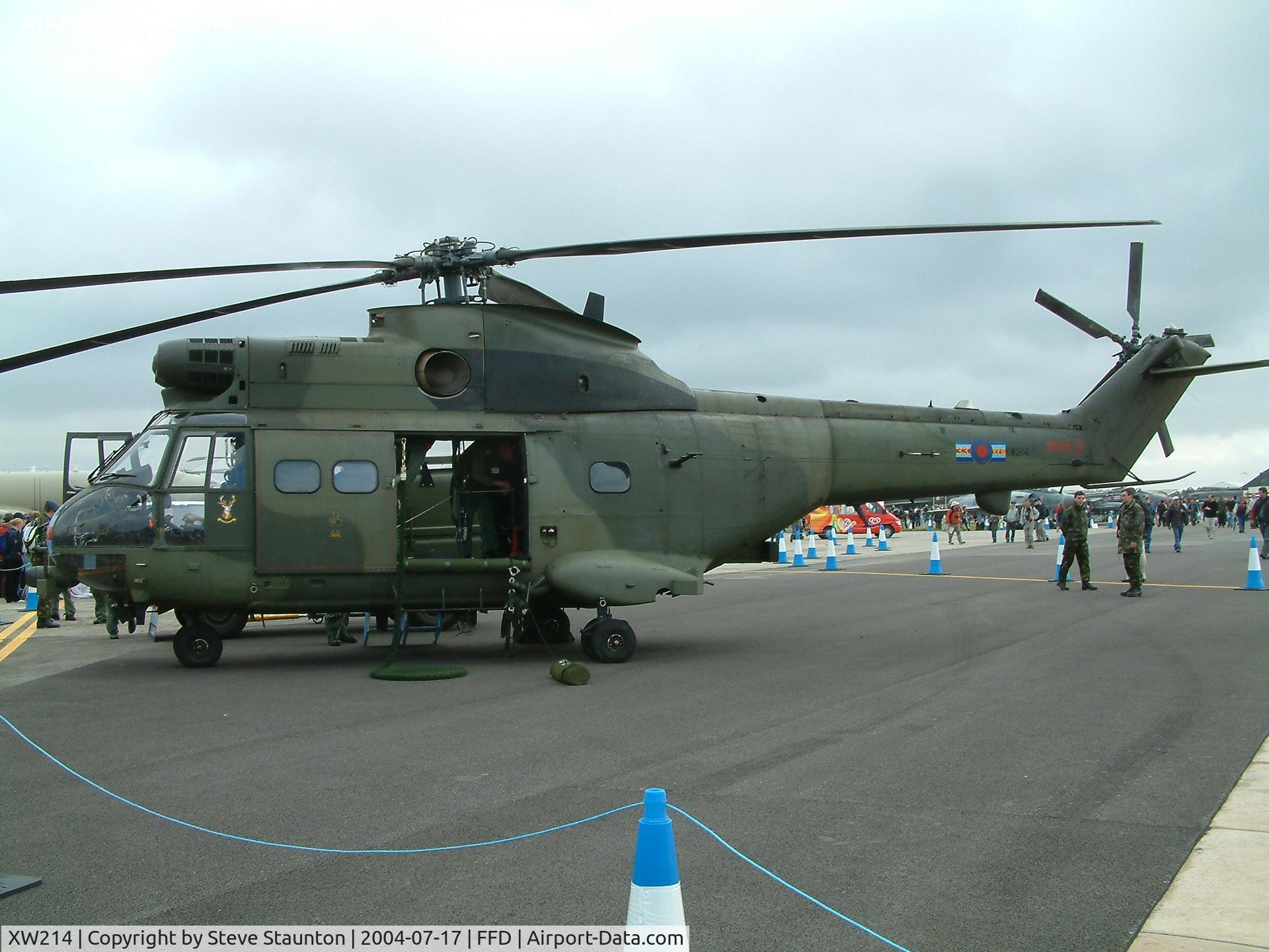XW214, 1971 Westland Puma HC.1 C/N 1120, Royal International Air Tattoo 2004