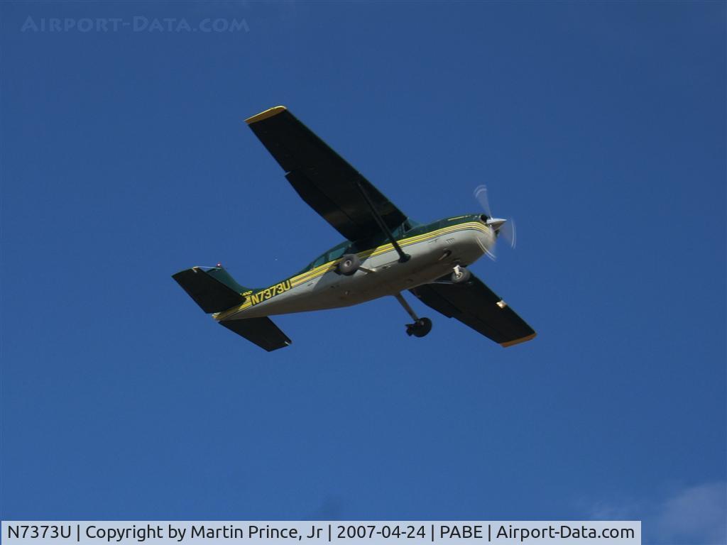 N7373U, 1977 Cessna 207A C/N 20700423, final to Bethel
