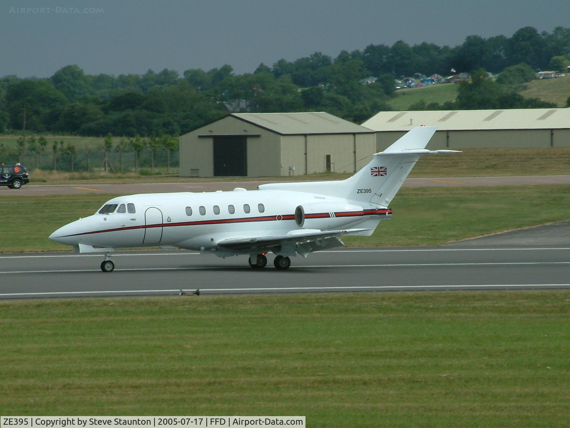 ZE395, British Aerospace BAe-125 CC.3 C/N 257205, Royal International Air Tattoo 2005