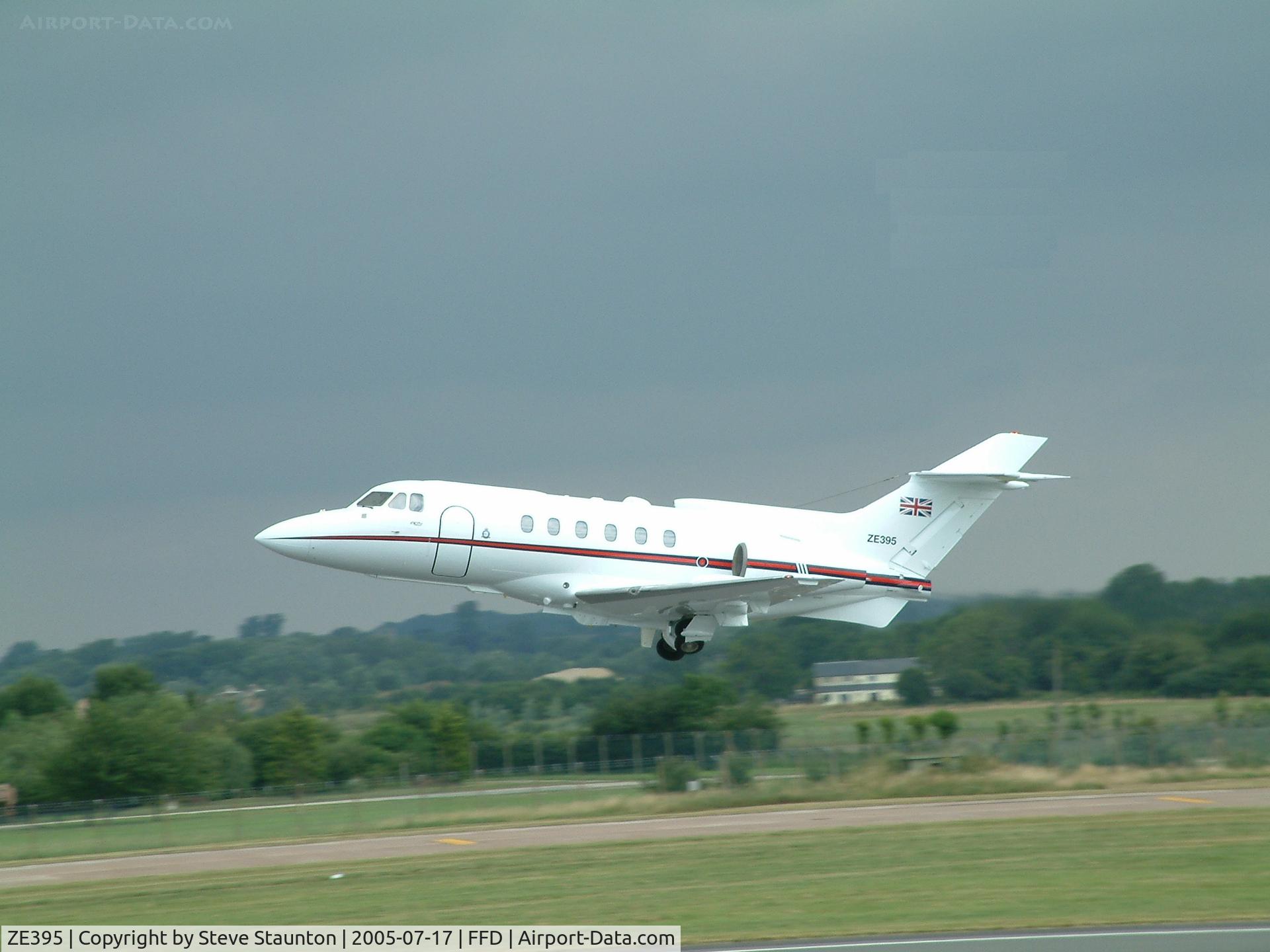 ZE395, British Aerospace BAe-125 CC.3 C/N 257205, Royal International Air Tattoo 2005