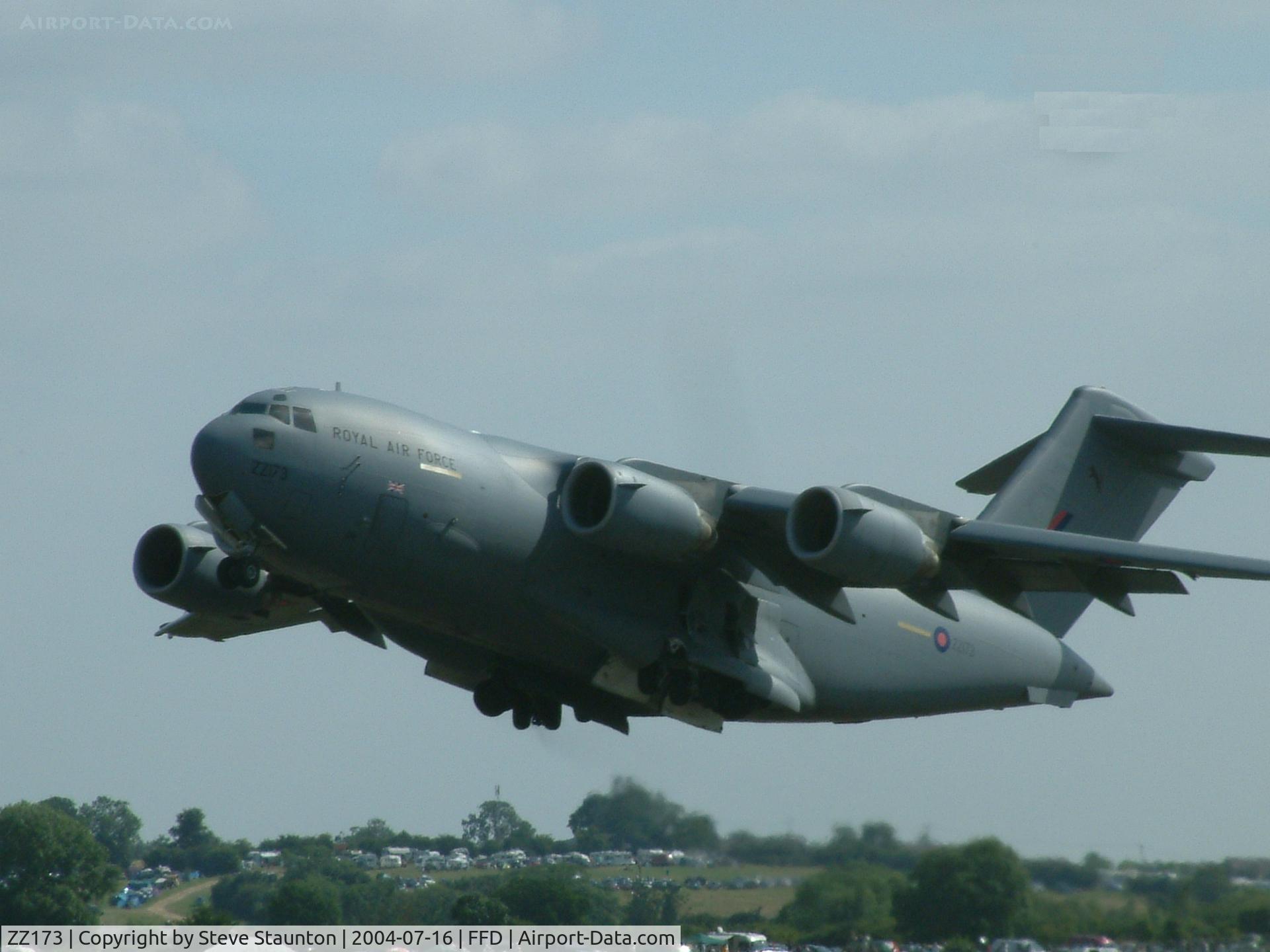 ZZ173, 2001 Boeing C-17A Globemaster III C/N F-080, Royal International Air Tattoo 2005
