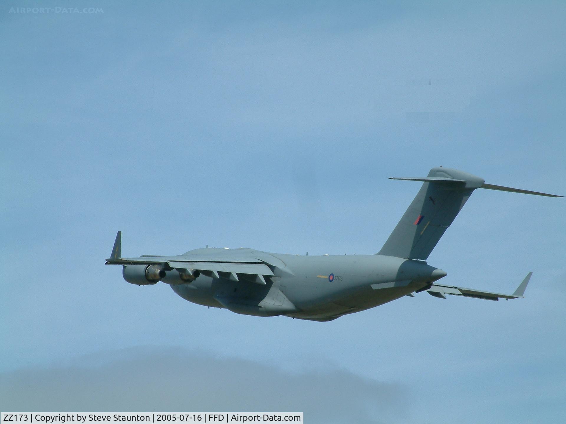 ZZ173, 2001 Boeing C-17A Globemaster III C/N F-080, Royal International Air Tattoo 2005