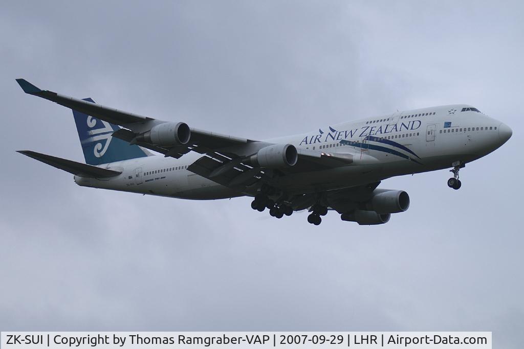 ZK-SUI, Boeing 747-441 C/N 24957, Air New Zealand Boeing 747-400