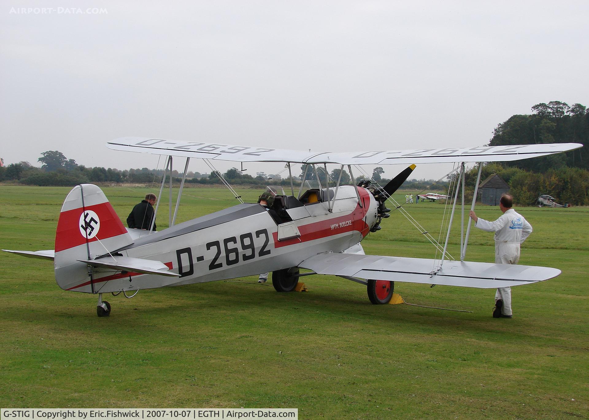 G-STIG, 1937 Focke-Wulf Fw-44J Stieglitz C/N 183, 2. D-2692 at Shuttleworth October Air Display