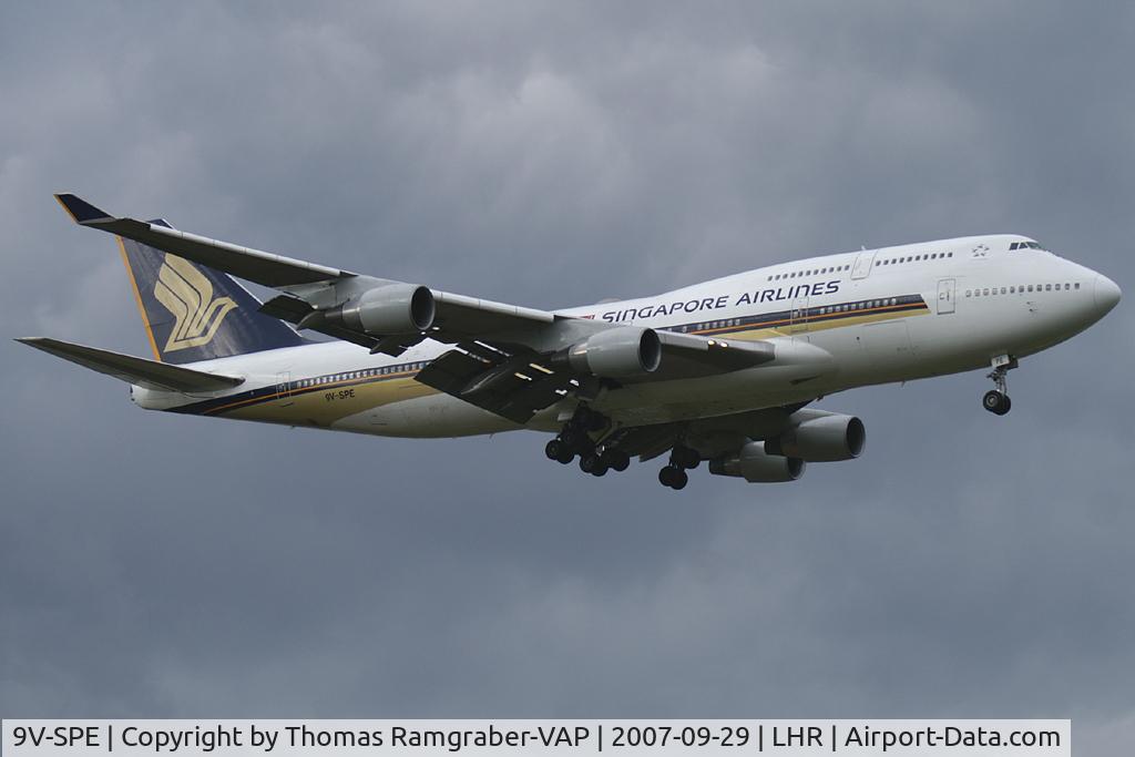 9V-SPE, 1995 Boeing 747-412 C/N 26554, Singapore Airlines Boeing 747-400