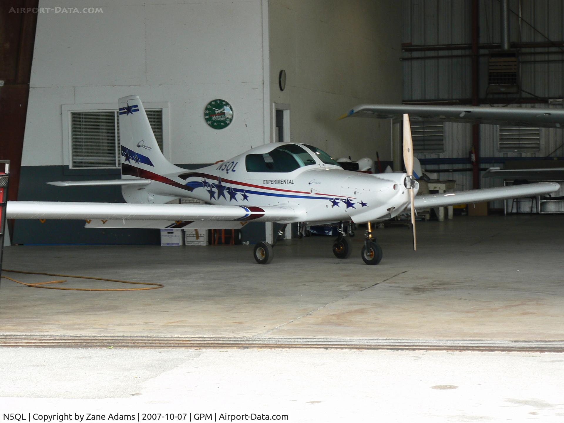 N5QL, 2007 Quasar 214SL C/N 005, In the hanger at Grand Prairie