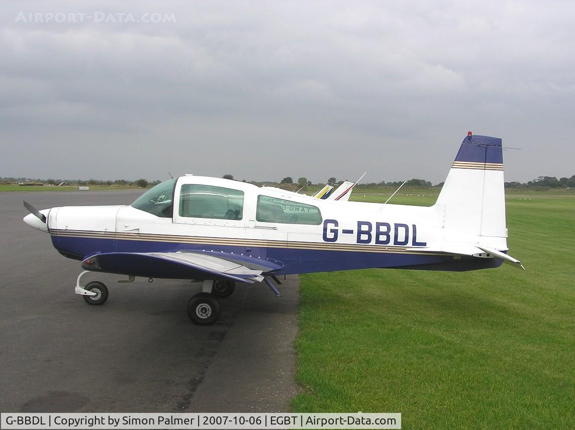 G-BBDL, 1973 Grumman American AA-5 Traveler C/N AA5-0406, Smart AA-5 at Turweston