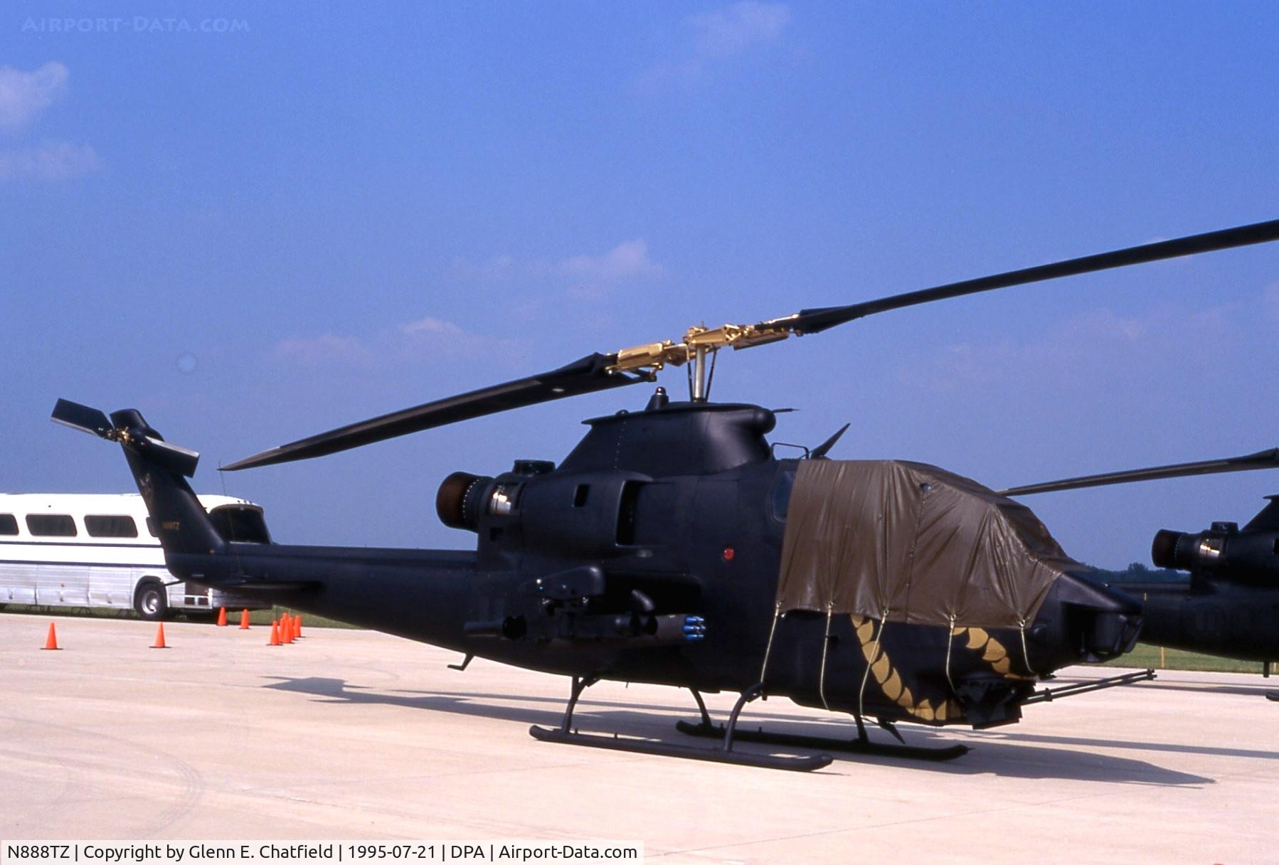 N888TZ, Tsirah Corporation TAH-1S C/N 888, Rebuilt Huey Cobra at the air show