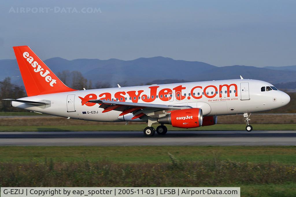 G-EZIJ, 2005 Airbus A319-111 C/N 2477, arrival from STN