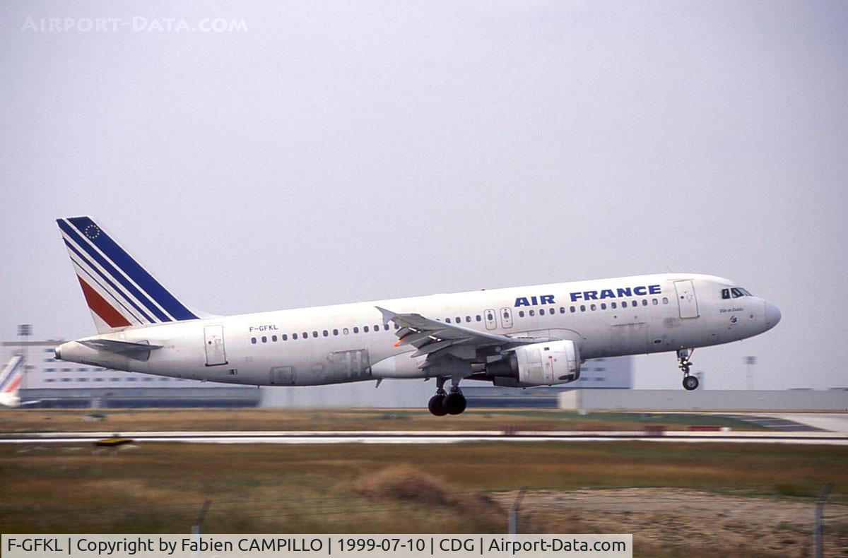 F-GFKL, 1990 Airbus A320-211 C/N 0101, Air France